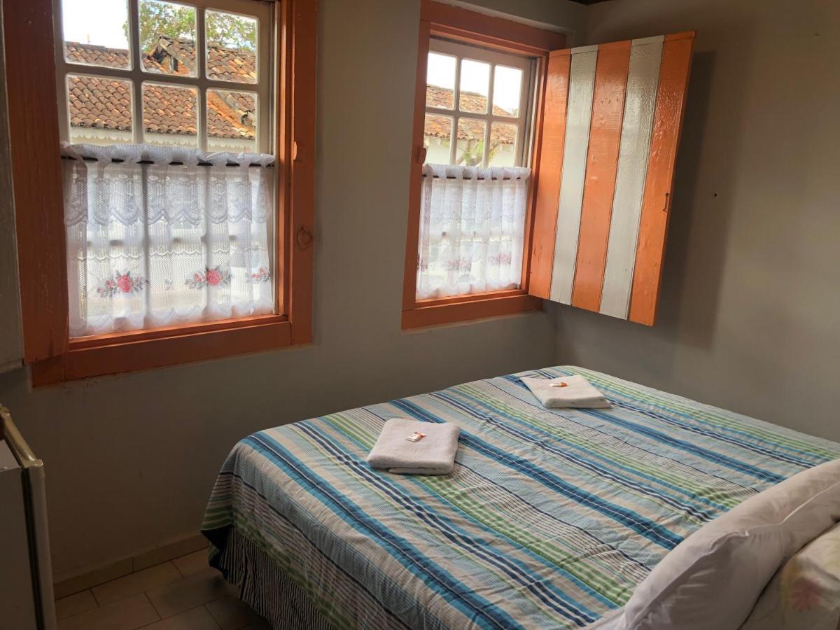 Hospedagem Fatima Pirenopolis Exterior photo